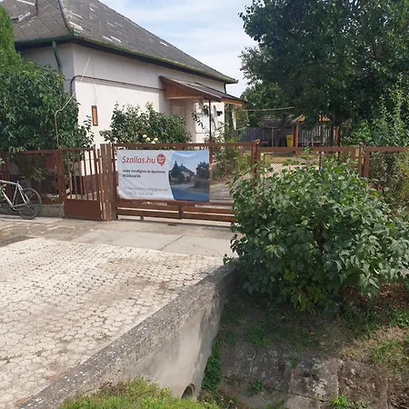 Janka Vendeghaz Es Holiday home