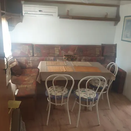 Janka Vendeghaz Es * Abádszalók